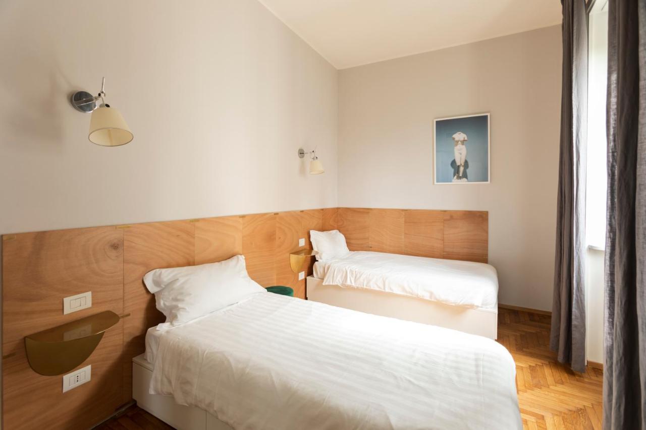 Duomo Big Apartment Милано Екстериор снимка